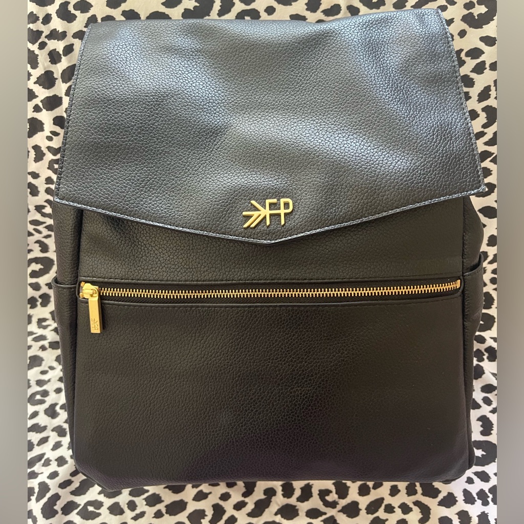 Freshly Picked Classic Diaper Backpack - Black & Good New - Tags Not Attached